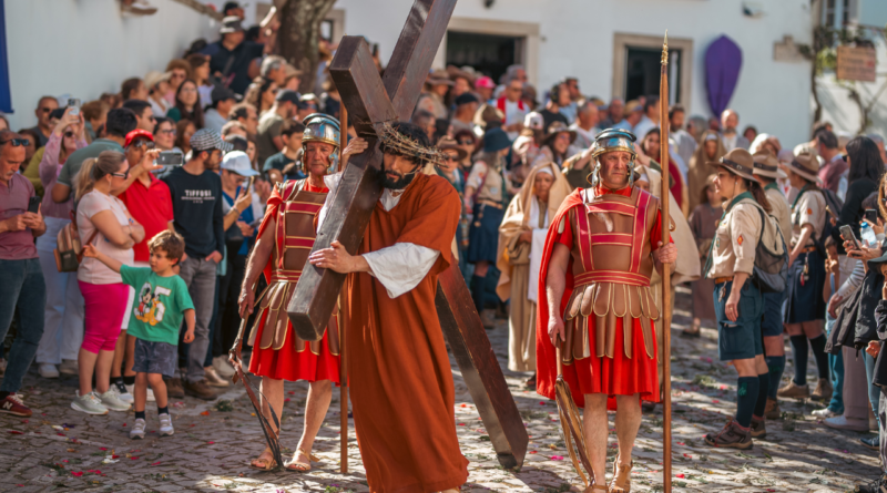 Via Sacra volta a levar muita gente aos castelos 