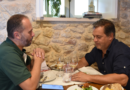 Onde o Tempo Não Muda as Vontades: Uma Viagem de Sabores na Vila Medieval  